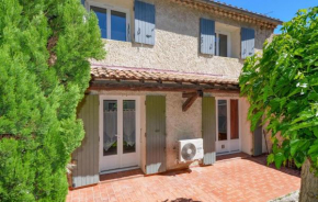Cozy Home In Eyguières With Wifi